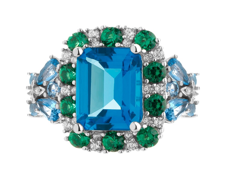 Stříbrný prsten se zirkony