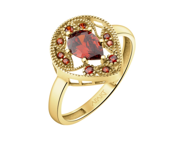 8 K Yellow Gold Ring with Cubic Zirconia