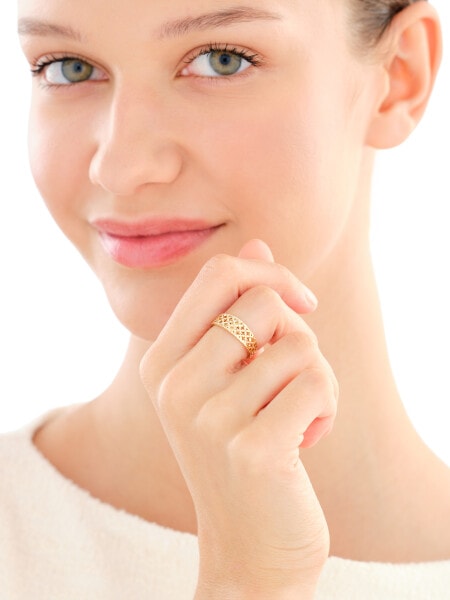 14 K Yellow Gold Band Ring