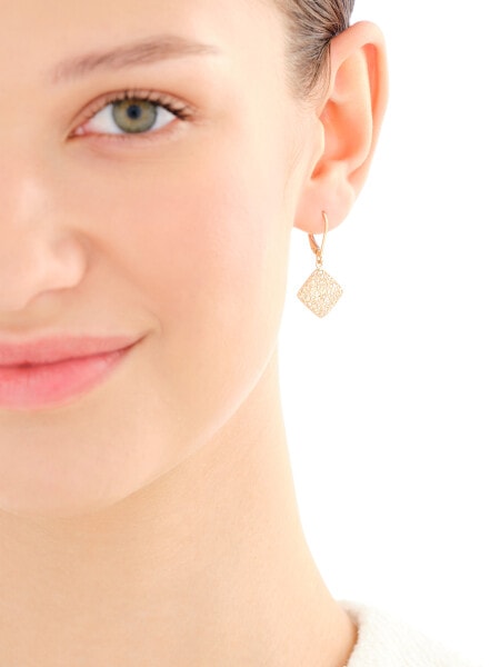 14 K Yellow Gold Dangling Earring