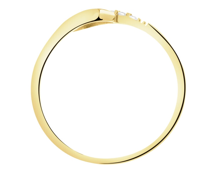 Złoty pierścionek z cyrkoniami