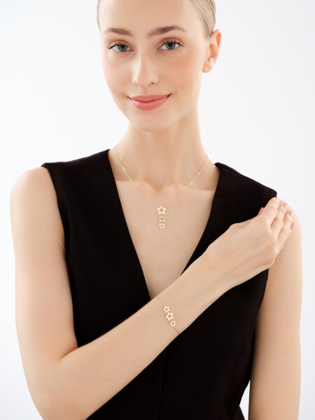 9 K Yellow Gold Necklace 