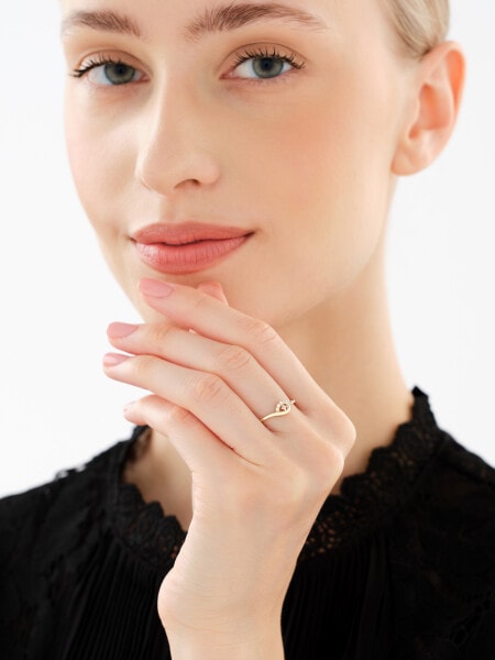 14 K Yellow Gold Ring with Cubic Zirconia