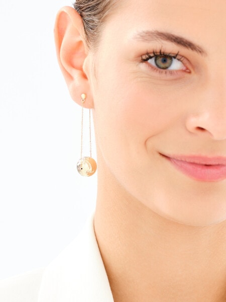 9 K Yellow Gold Dangling Earring