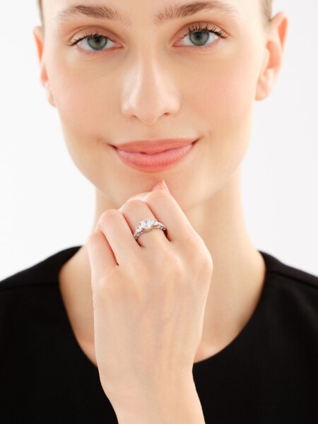 Rhodium Plated Silver Ring with Cubic Zirconia