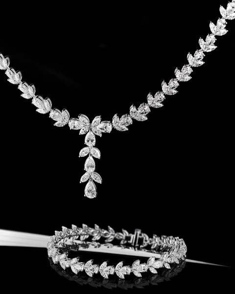 18 K Rhodium-Plated White Gold Collar Necklace - 20,67 ct - fineness 18 K