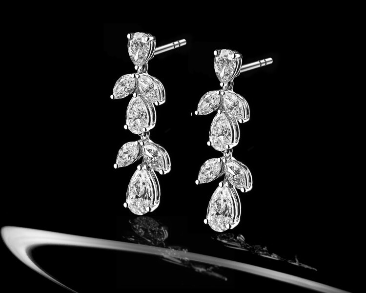 18 K Rhodium-Plated White Gold Dangling Earring - 3,21 ct - fineness 18 K