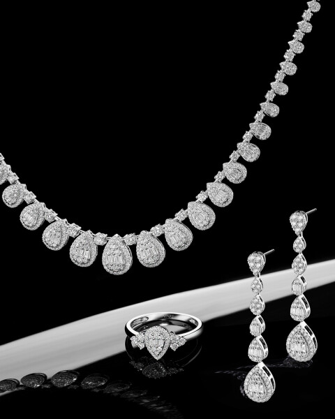 14 K Rhodium-Plated White Gold Dangling Earring - 1,19 ct - fineness 14 K