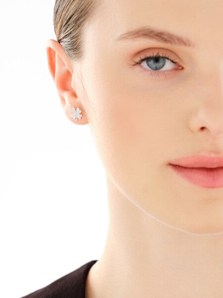 Stříbrné náušnice se zirkony - čtyřlístky