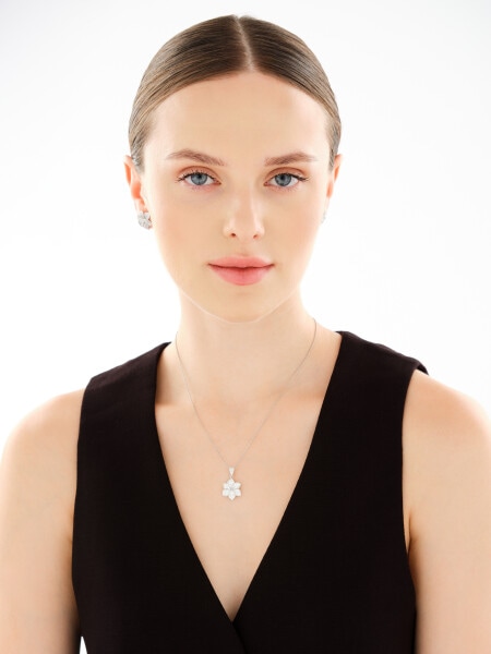 Kolczyki srebrne z cyrkoniami - kwiaty