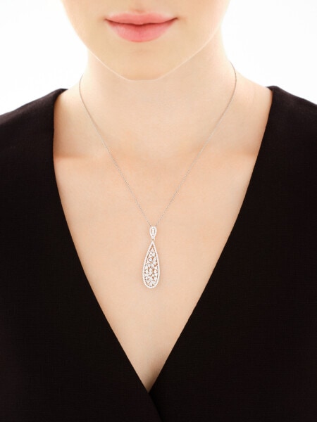 Stříbrný přívěsek se zirkony