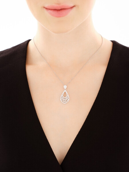 Stříbrný přívěsek se zirkony