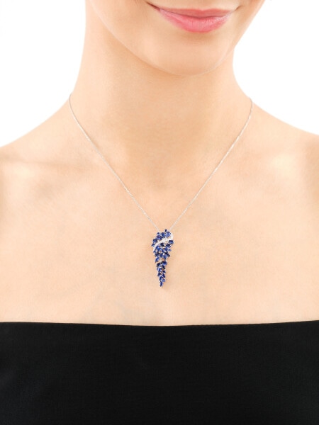 Stříbrný přívěsek se zirkony