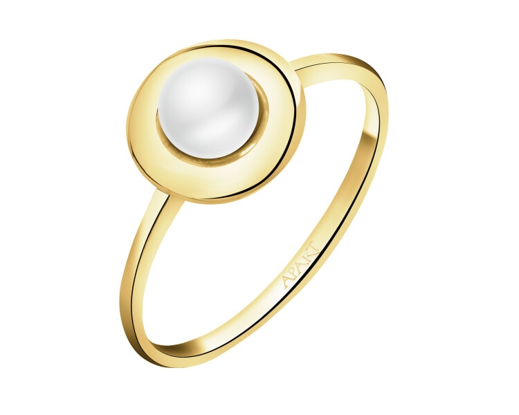 Złoty pierścionek z perłą