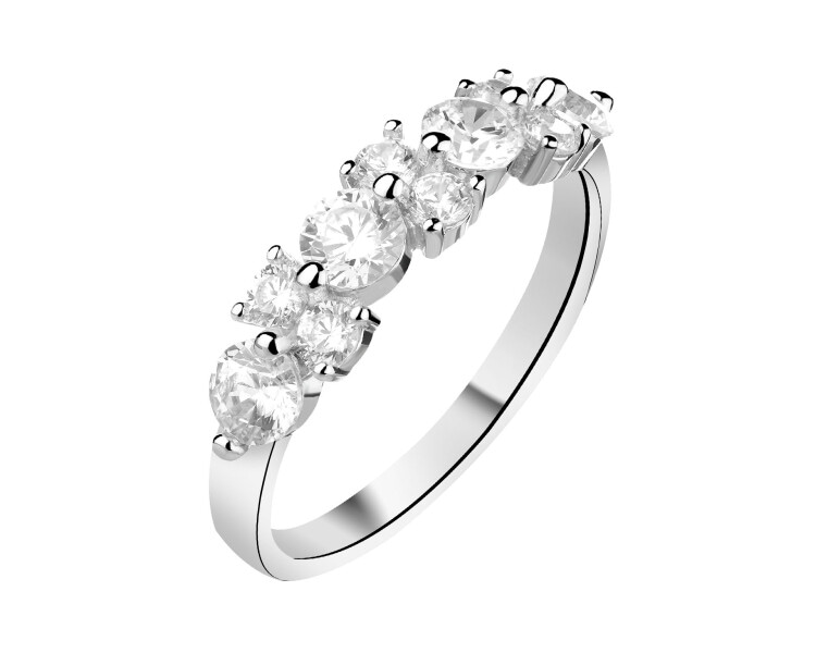 Stříbrný prsten se zirkony