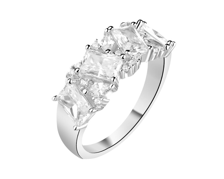 Stříbrný prsten se zirkony