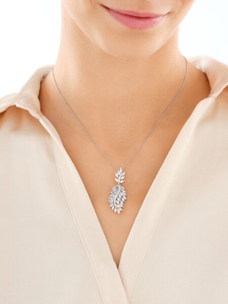 Stříbrný přívěsek se zirkony - list