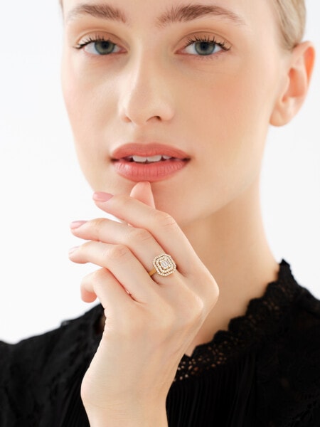 14 K Yellow Gold Ring with Cubic Zirconia