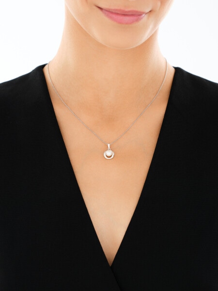 Rhodium Plated Silver Pendant with Pearl