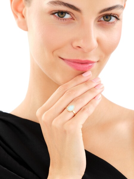 14 K Yellow Gold Ring with Opalite