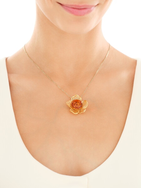 Stříbrný přívěsek s jantarem - květ