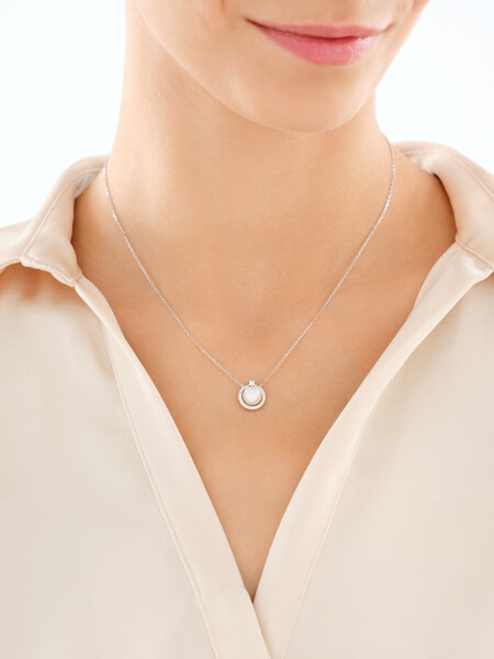 Stříbrný náhrdelník s perlou a zirkony