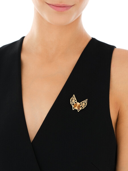 Broszka srebrna z bursztynem