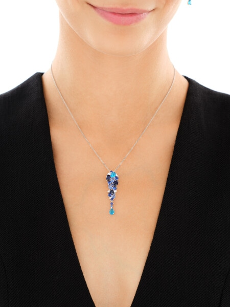 Stříbrný přívěsek se zirkony