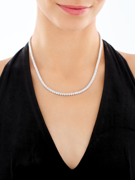 Stříbrný přívěsek se zirkony