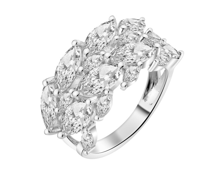 Stříbrný prsten se zirkony