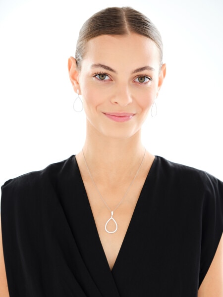 Stříbrný přívěsek se zirkony