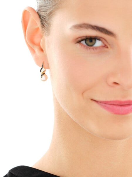 Zlaté náušnice s brilianty a perlami - ryzost 585