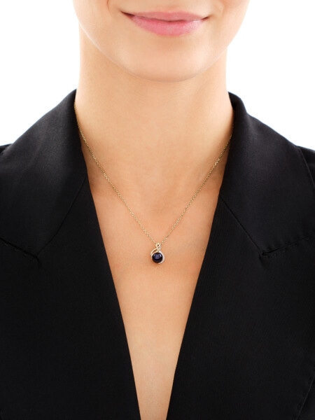 Zlatý přívěsek s diamanty a perlou - ryzost 585