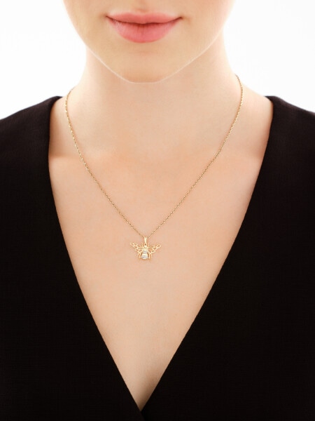 Zawieszka z żółtego złota z diamentami - pszczoła - 0,01 ct - próba 375