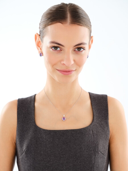 Stříbrný přívěsek se zirkony a broušeným sklem