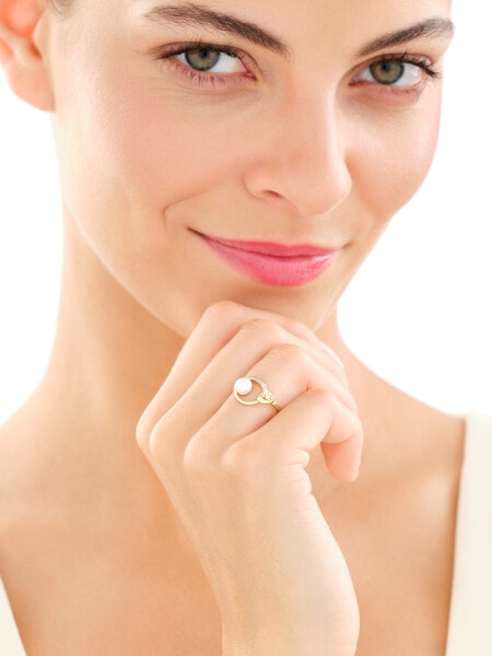 Złoty pierścionek z perłą i cyrkoniami