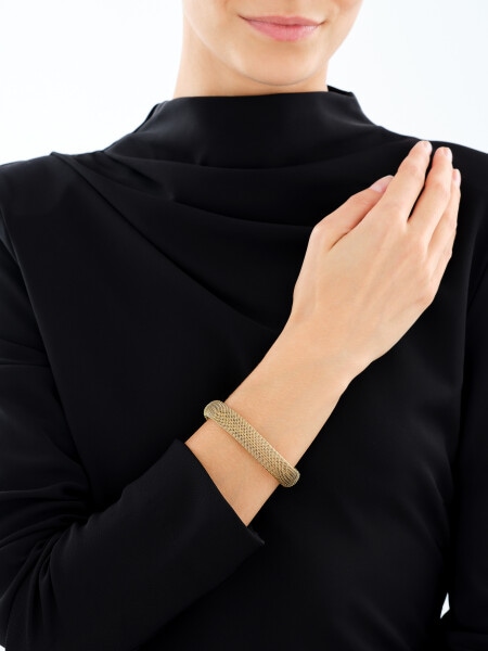 Náramek z ušlechtilé oceli