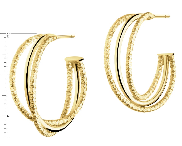 9 K Yellow Gold Dangling Earring