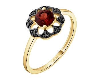 Zlatý prsten s černými brilianty a granátem - ryzost 585