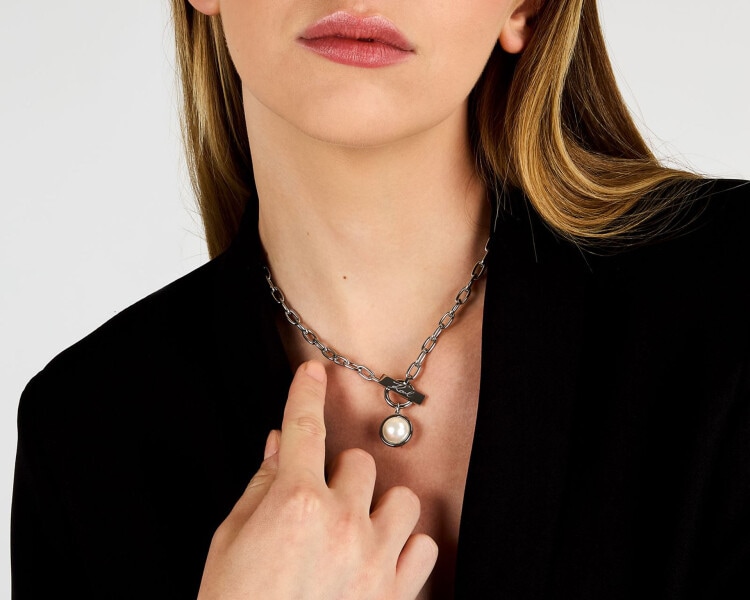 Náhrdelník z ušlechtilé oceli s perlou -  Karl Lagerfeld