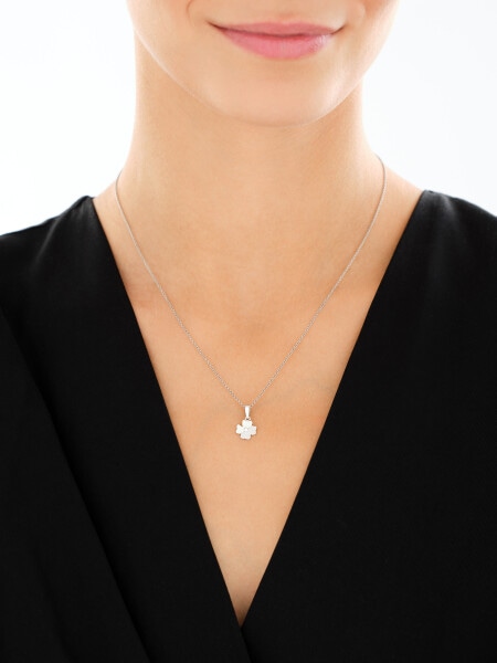 Zawieszka srebrna - koniczyna