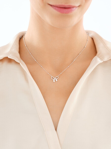 Naszyjnik srebrny - kokardka, kulki