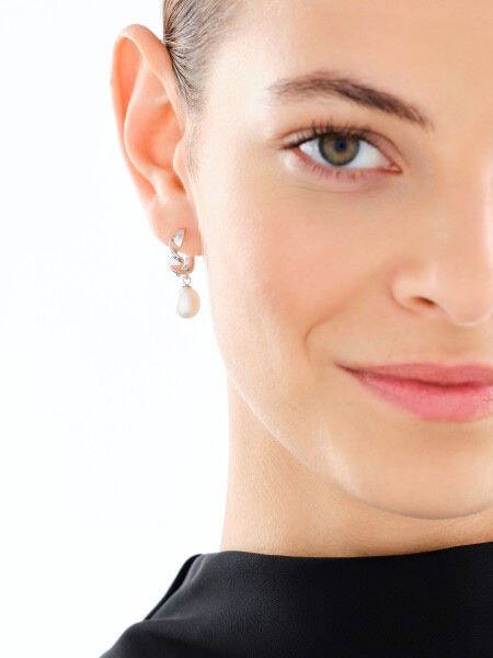 Stříbrné náušnice s perlami