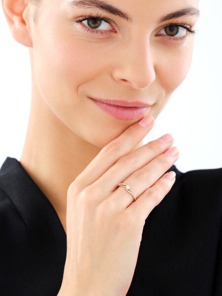 Pierścionek z żółtego i białego złota z diamentami - 0,09 ct - próba 585