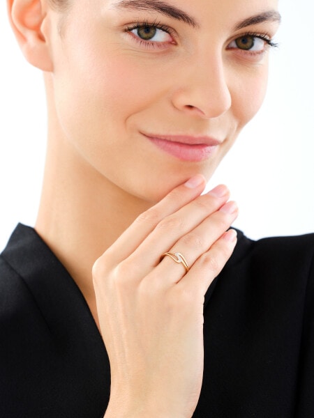 Pierścionek z żółtego złota z diamentami - 0,01 ct - próba 375