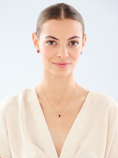 Złota zawieszka z granatem i cyrkonią