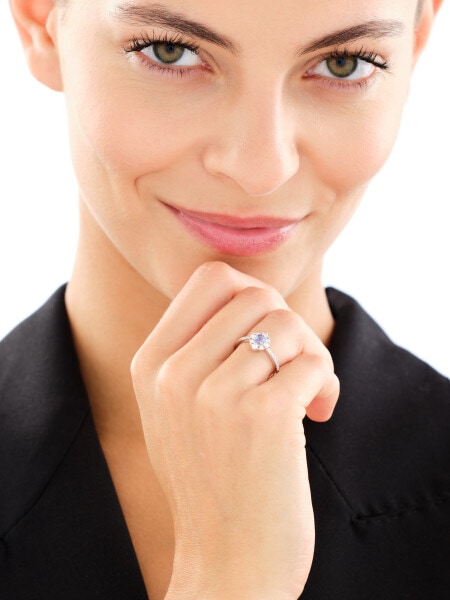 Prsten z bílého zlata s brilianty a tanzanitem - ryzost 585