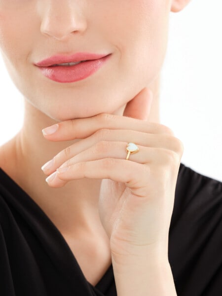 Złoty pierścionek z opalitem - serce