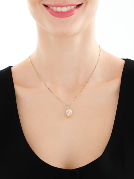 Złota zawieszka z perłą i cyrkoniami