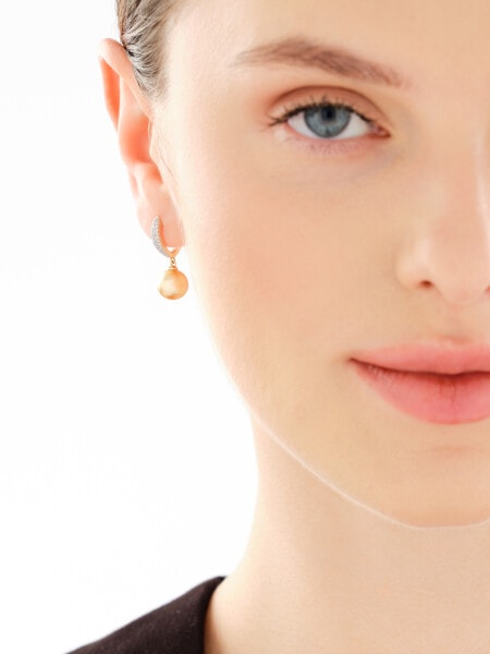 Kolczyki z żółtego złota z diamentami i perłami Golden South Sea - próba 585